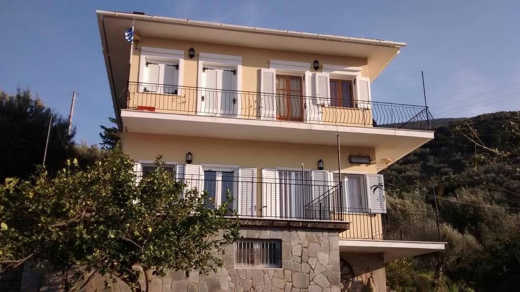 Olympia House Apartment Vathy  Ngoại thất bức ảnh